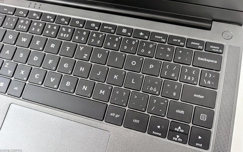 How to Clear the Cache Memory in Windows 11 and What Are the Benefits