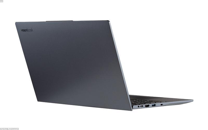 How to Install Windows 11 on an Old PC (With or Without TPM 2.0)