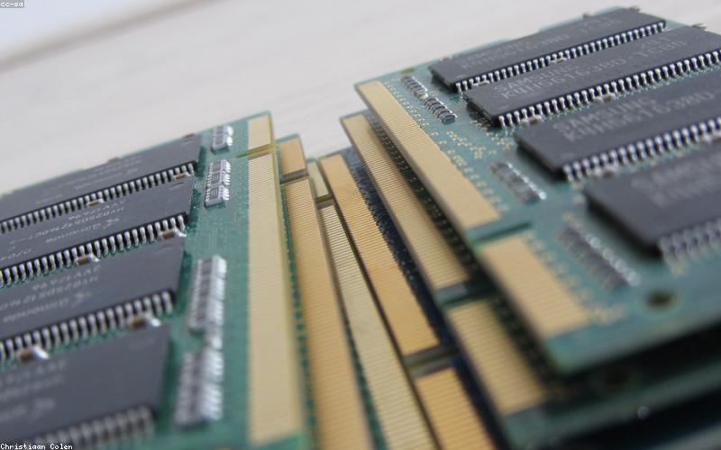 How to Install Programs on Linux: APT, Snap, Flatpak, and AppImage
